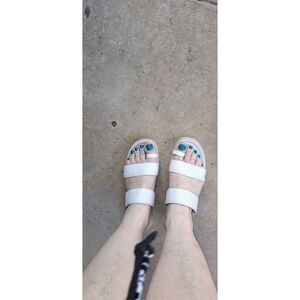 Franco Sarto Size 7M Beige Footbed Sandals Bolivia